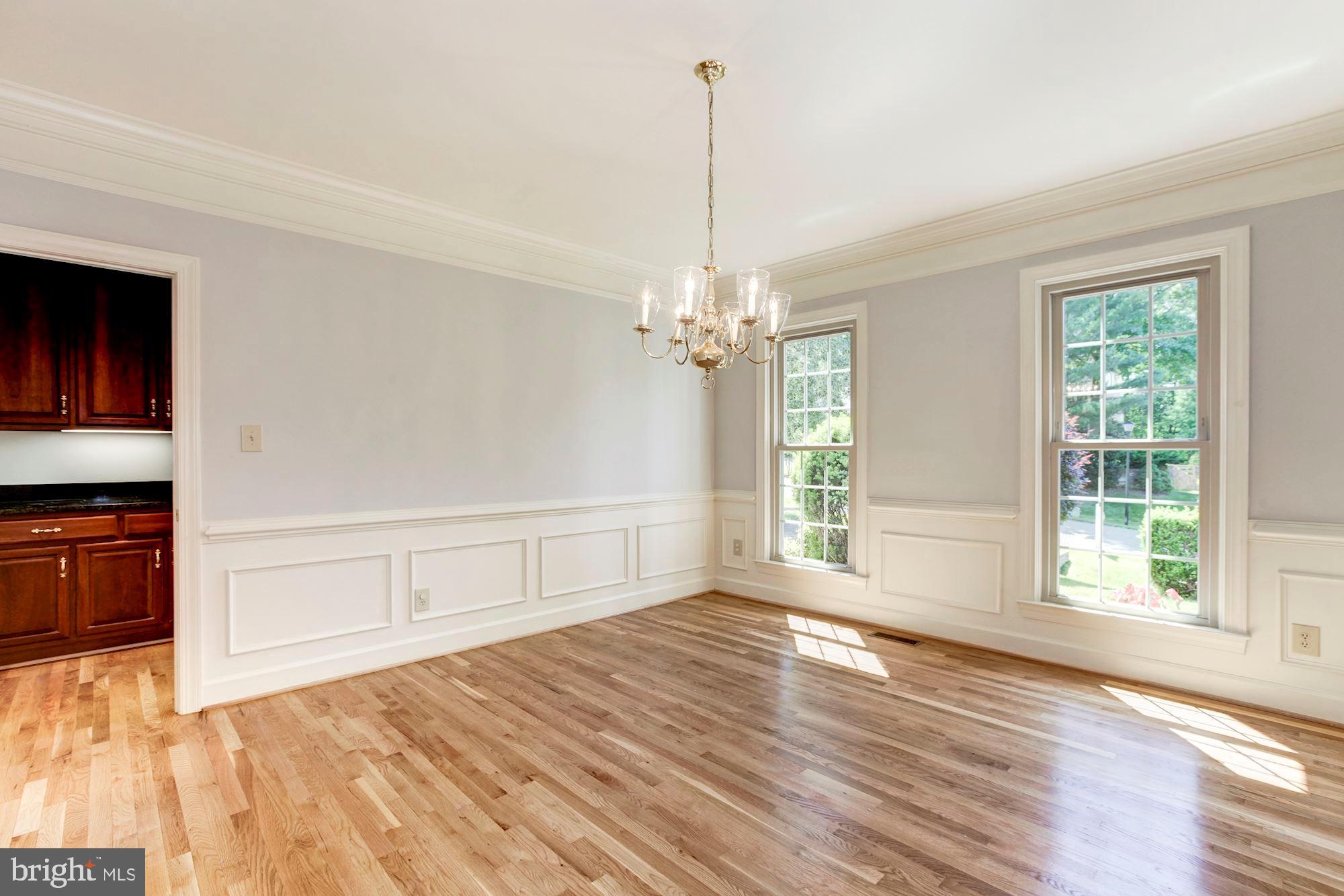 11137 Willowbrook Drive Potomac, MD 20854 - Photo 13 of 40