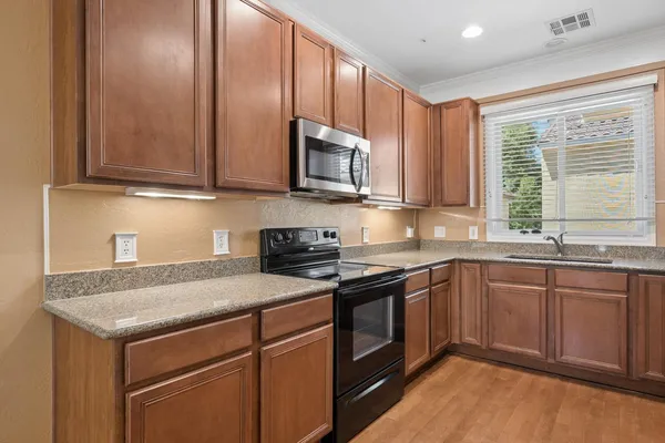 $2,000 | 1319 South Sabino Drive, Gilbert, AZ 85296