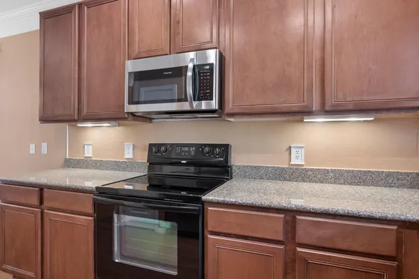 $2,000 | 1319 South Sabino Drive, Gilbert, AZ 85296
