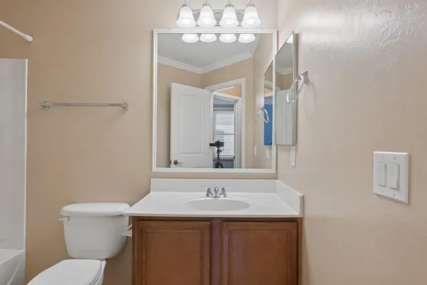 $2,000 | 1319 South Sabino Drive, Gilbert, AZ 85296