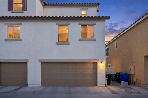 $2,000 | 1319 South Sabino Drive, Gilbert, AZ 85296