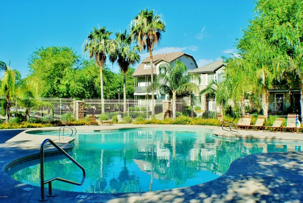 $2,000 | 1319 South Sabino Drive, Gilbert, AZ 85296