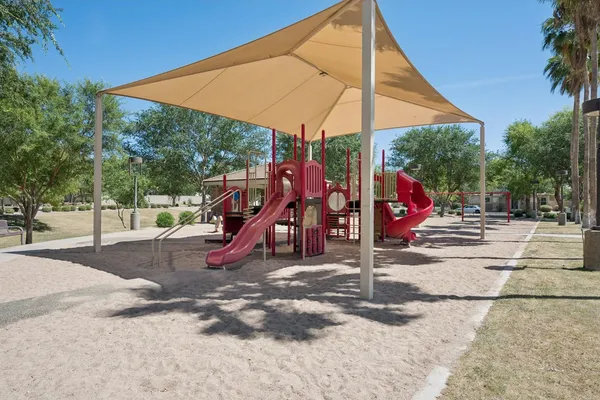 $2,000 | 1319 South Sabino Drive, Gilbert, AZ 85296