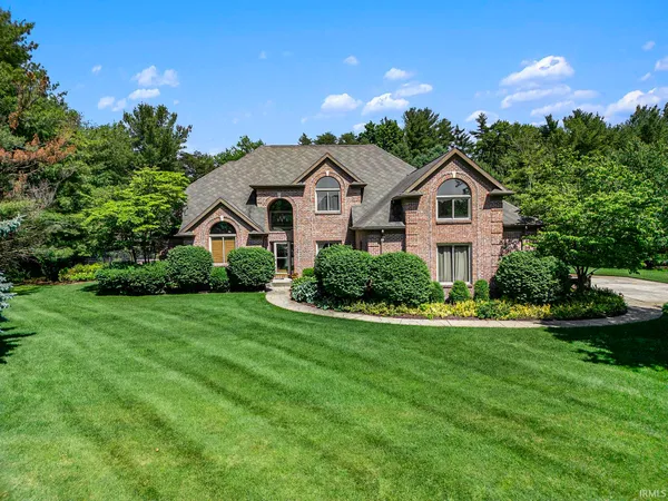 $874,900 | 51576 Autumn Ridge Drive, Granger, IN 46530