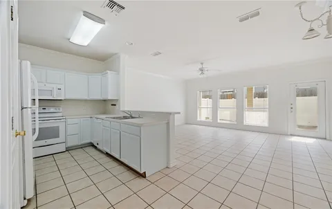 $265,000 | 15110 Leeward Drive, Unit 303, Corpus Christi, TX 78418