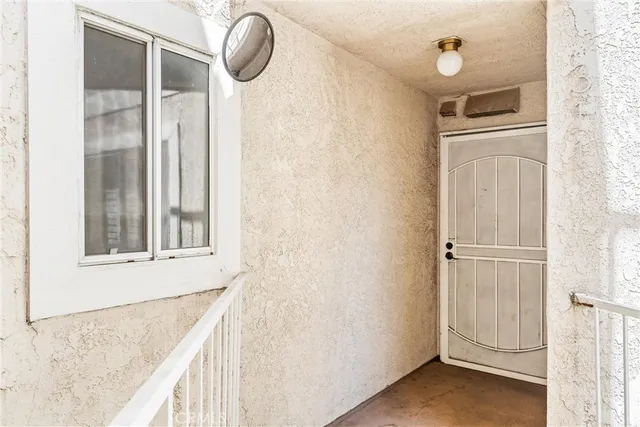 $2,600 | 628 Daisy Avenue, Unit 311, Long Beach, CA 90802