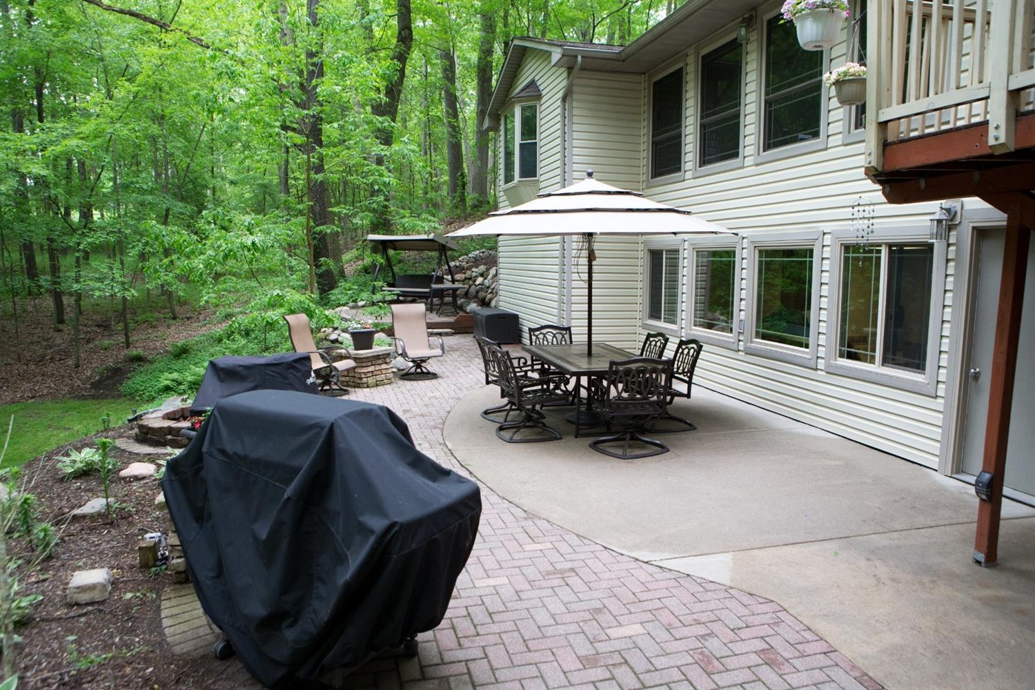 2343 Corlett Road Brighton, MI 48114 - Photo 10 of 37 Photo 10