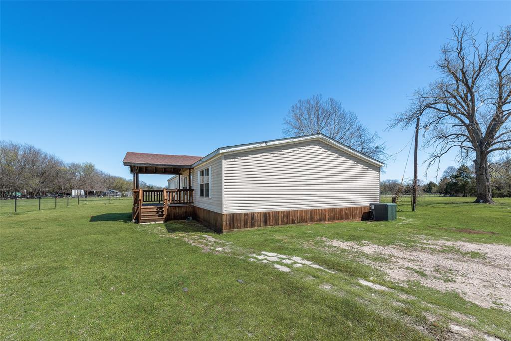 1321 Epps Road Palmer, TX 75152 - Photo 7 of 27