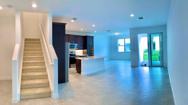 1827 Sandpiper Pointe Place Deerfield Beach, FL 33442 - Photo 5 of 20 IMG_9462