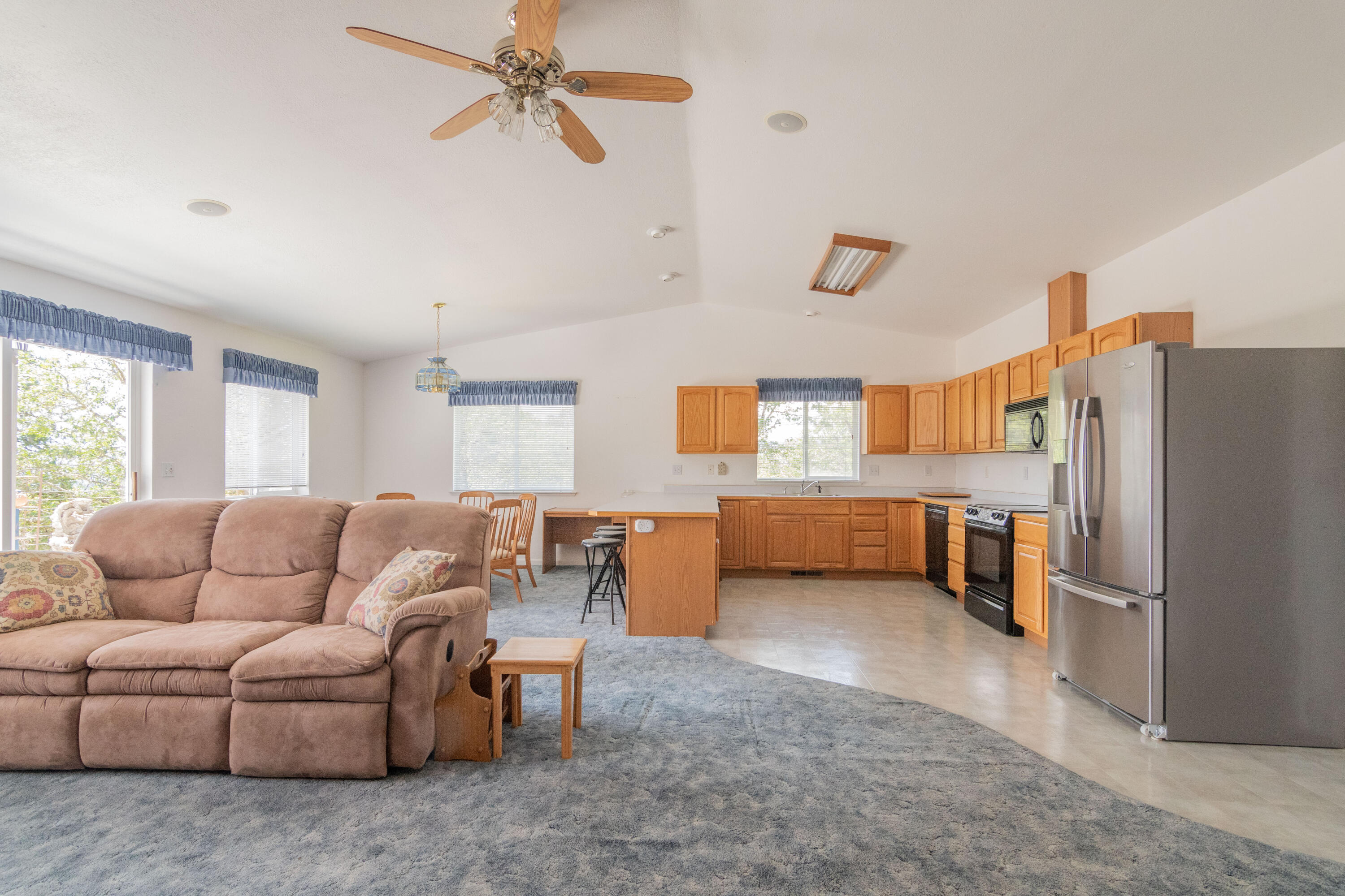 3080 Russell Road Grants Pass, OR 97526 - Photo 23 of 54 Russel Rd.-44