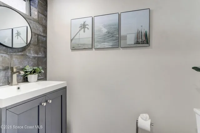 $900,000 | 551 Jimmy Buffett Mem Highway, Satellite Beach, FL 32937