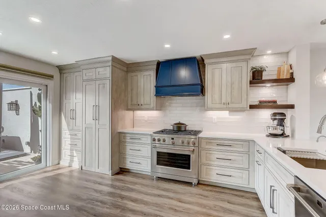 $900,000 | 551 Jimmy Buffett Mem Highway, Satellite Beach, FL 32937