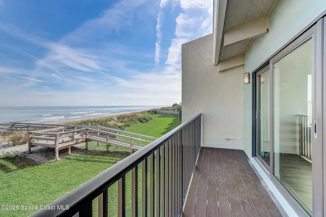 $900,000 | 551 Jimmy Buffett Mem Highway, Satellite Beach, FL 32937