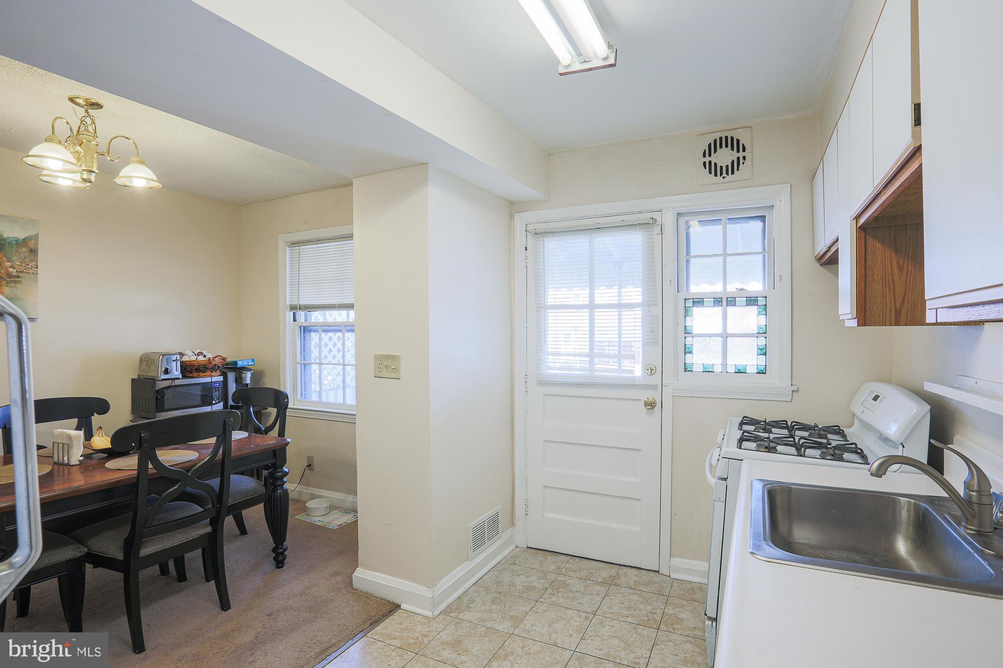 179 Bennett Road Baltimore, MD 21221 - Photo 21 of 43 Gallery Image 21