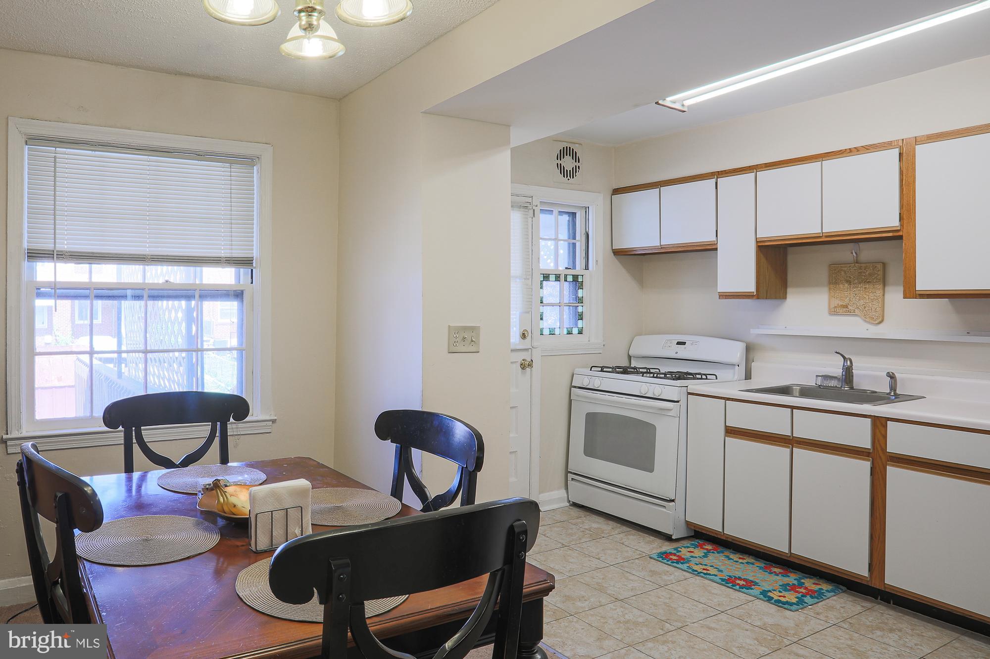 179 Bennett Road Baltimore, MD 21221 - Photo 10 of 43 Gallery Image 10