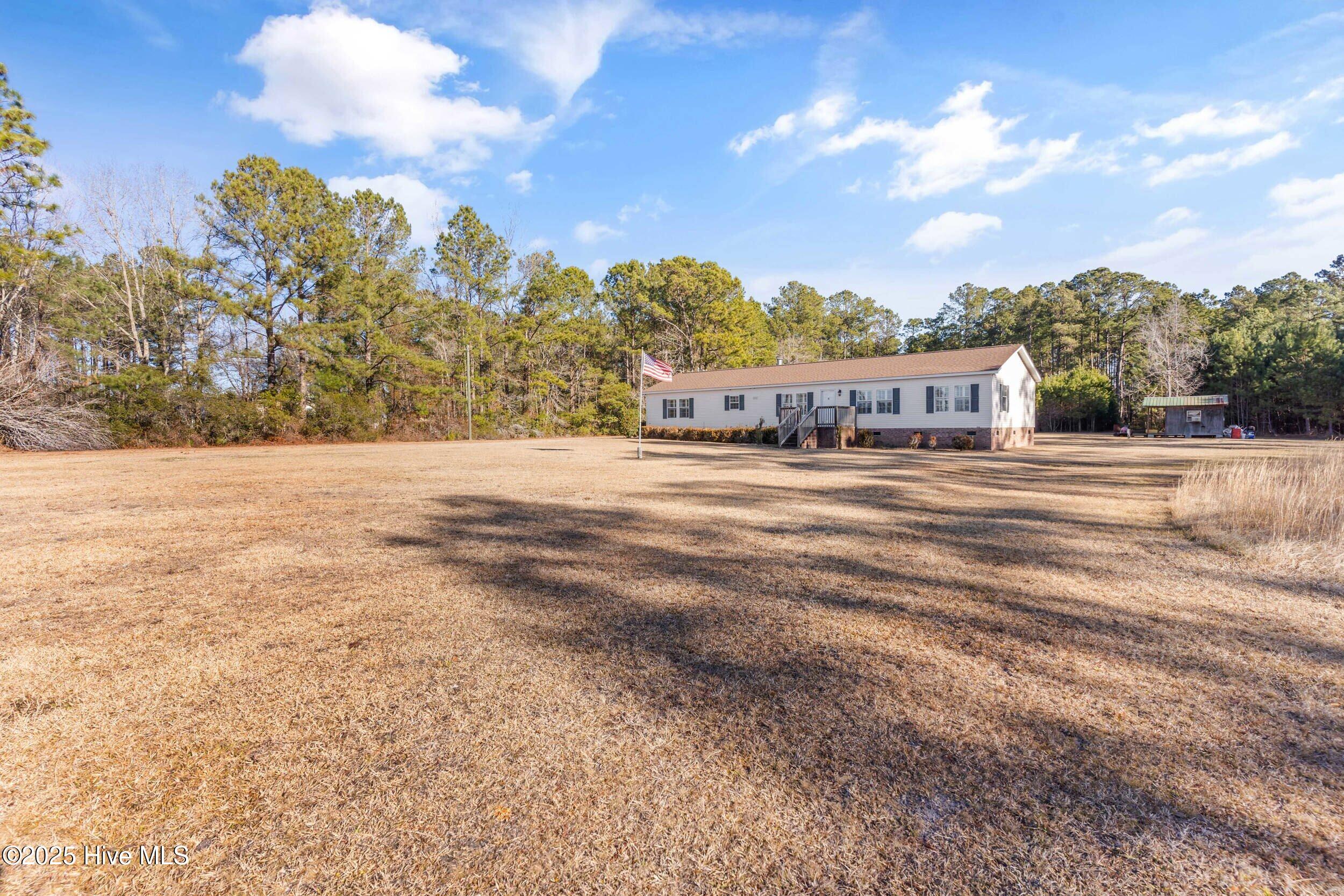 325 Nelson Road Maple Hill, NC 28454 - Photo 2 of 54 325nelsonrd_00002