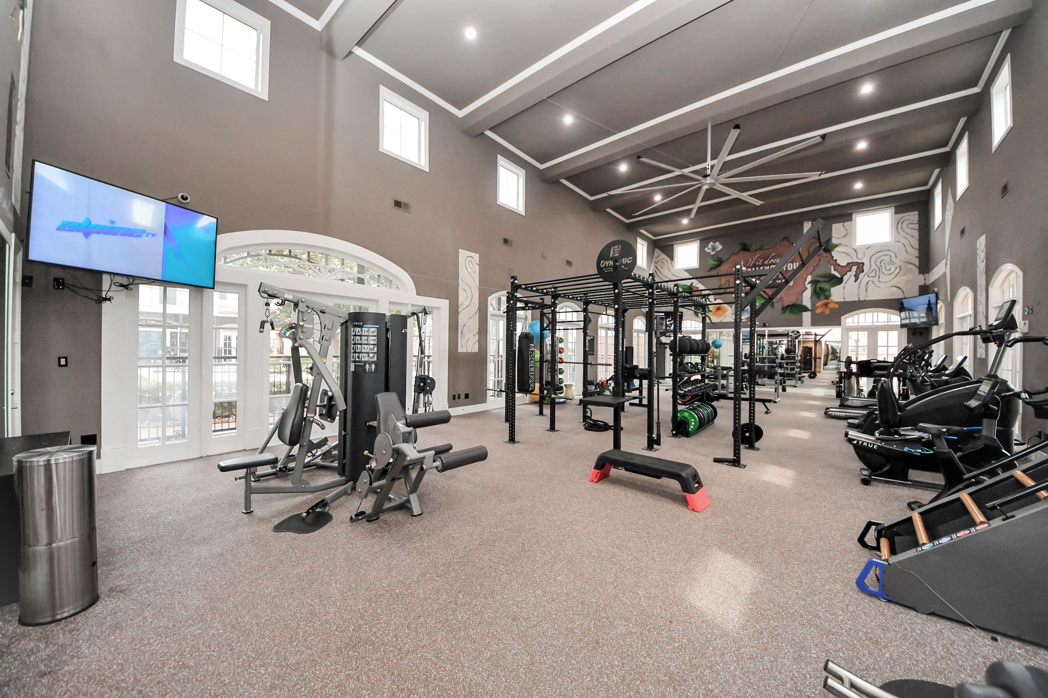 3003 Memorial Court, Unit 1139 Houston, TX 77007 - Photo 11 of 35 a view of a room with gym equipment