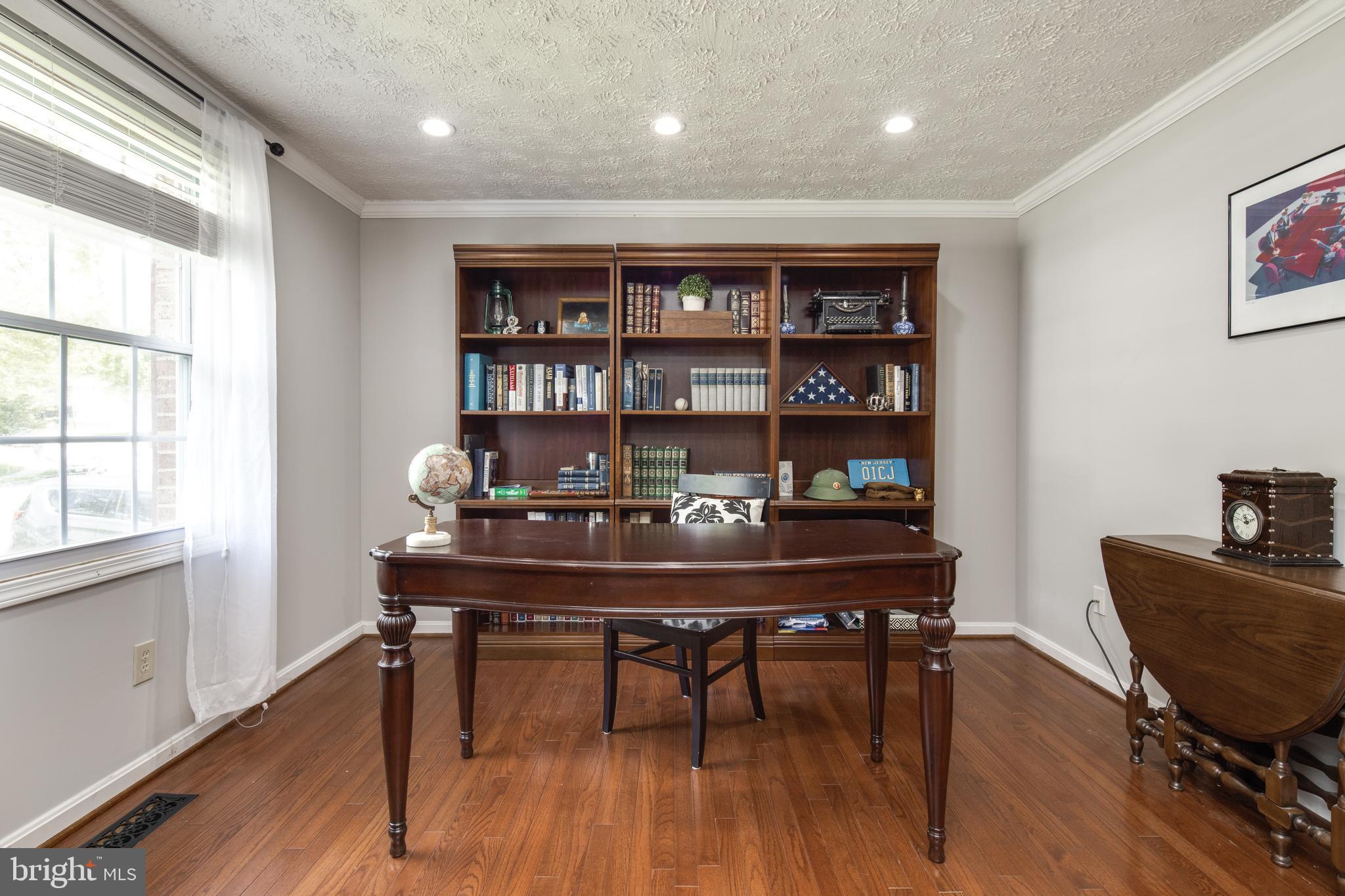 8325 Magic Leaf Road Springfield, VA 22153 - Photo 7 of 40 Formal living room / office or den