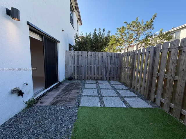 a view of a pathway of a house