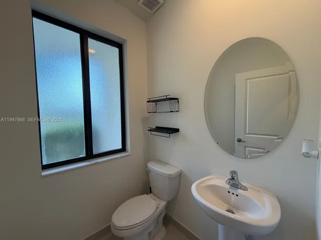 a view of walk in closet