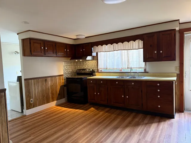 $1,700 | 46 Saw Mill Hill, Berwick, ME 03901