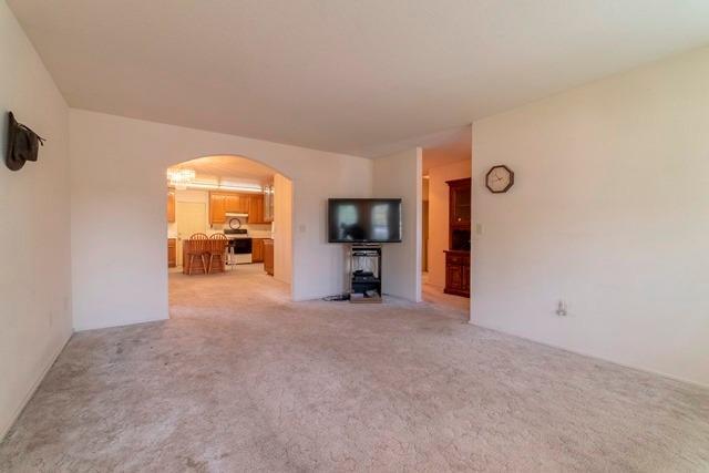 3296 Bursell Road Central Point, OR 97502 - Photo 5 of 32 Additional Photo