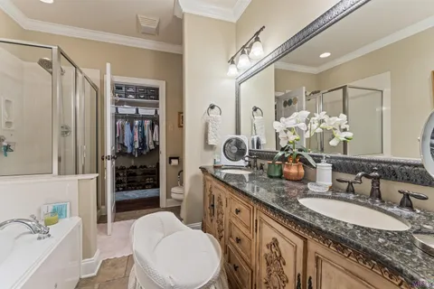 $285,000 | 18639 Perkins Road, Unit 6, Prairieville, LA 70769