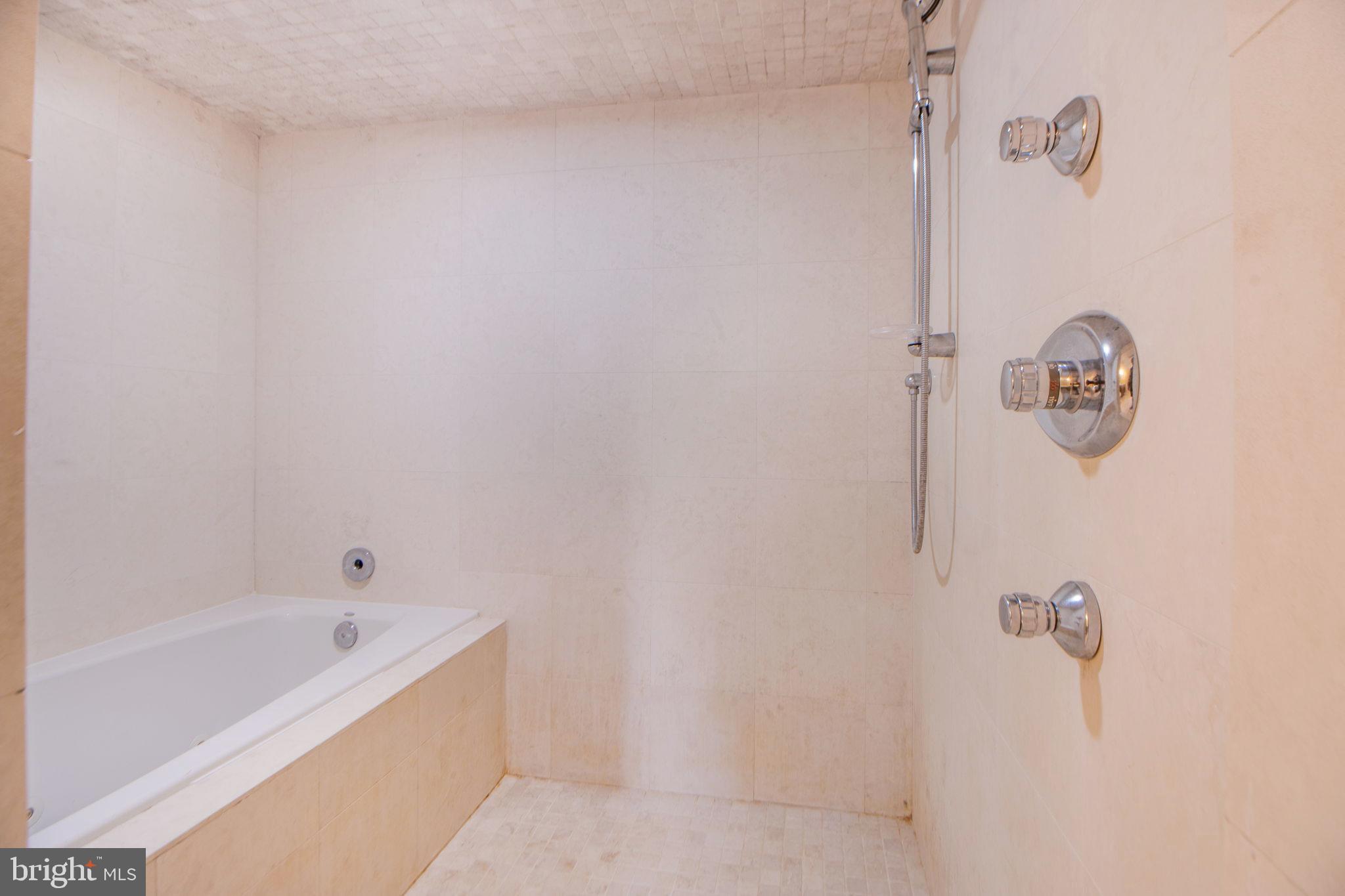 5905 Shady Spring Avenue Rosedale, MD 21237 - Photo 29 of 44 Bathroom