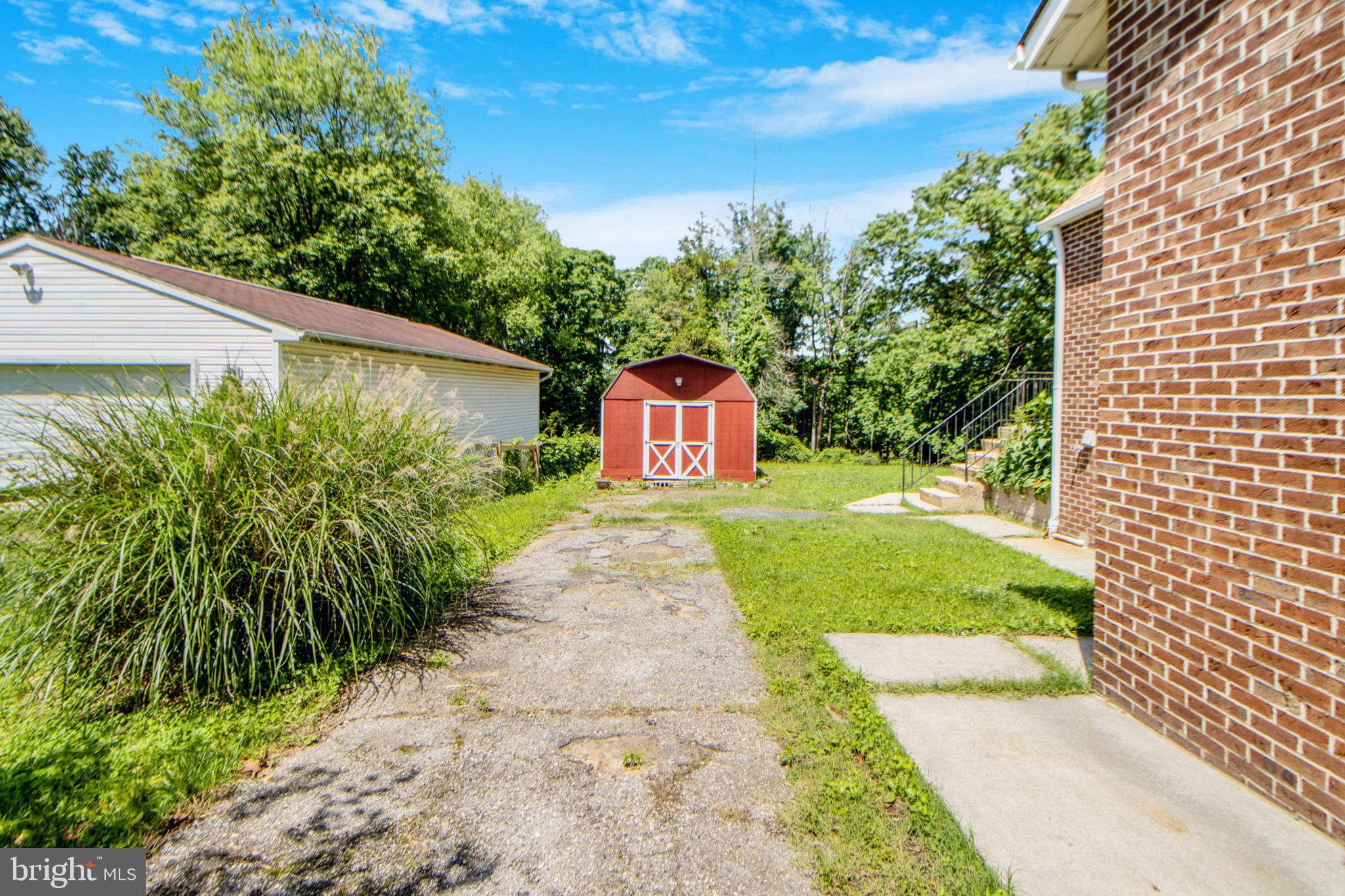 5905 Shady Spring Avenue Rosedale, MD 21237 - Photo 39 of 44 Side