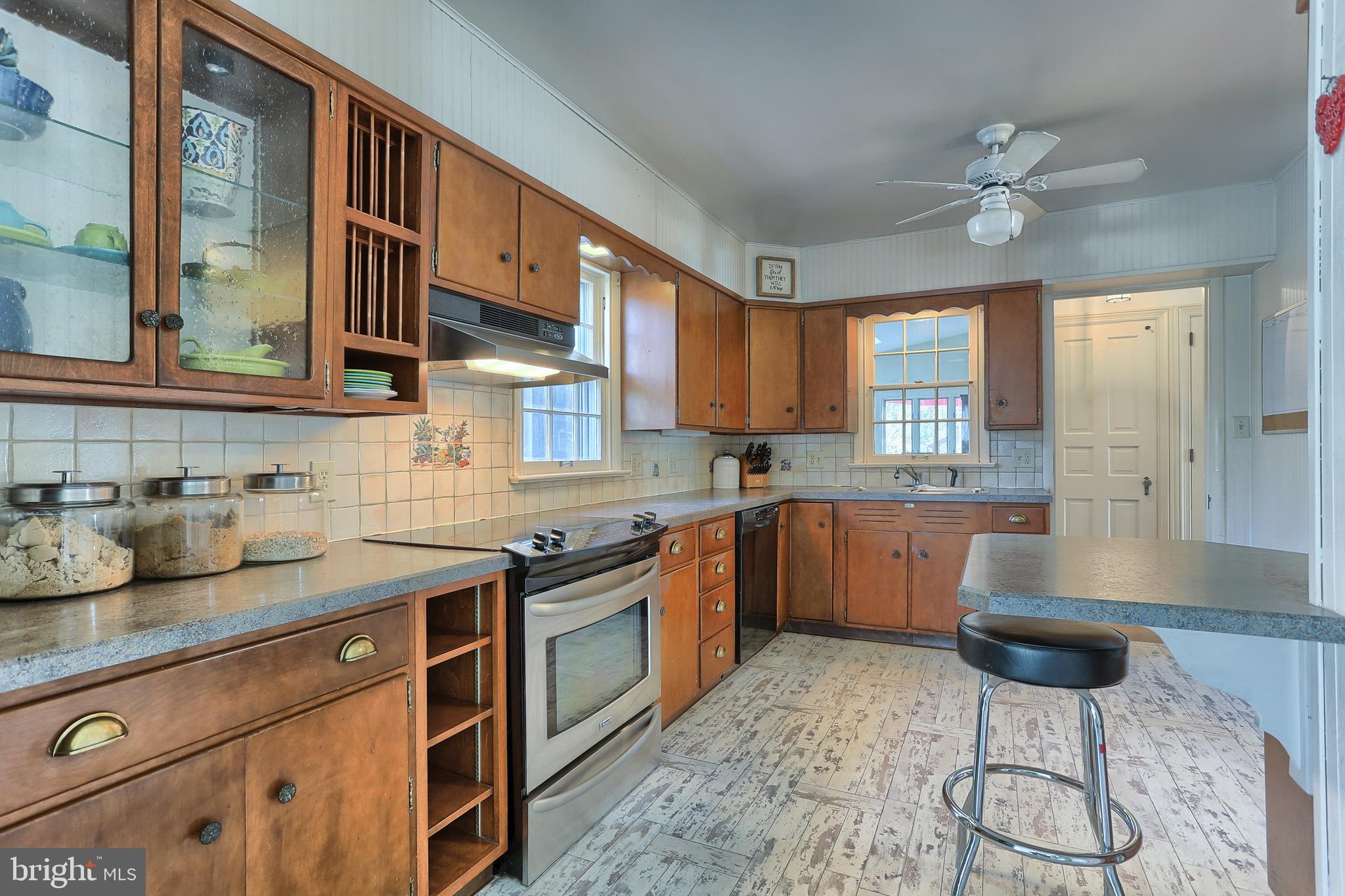 2308 Valley Road Harrisburg, PA 17104 - Photo 22 of 38 Gallery Image 22
