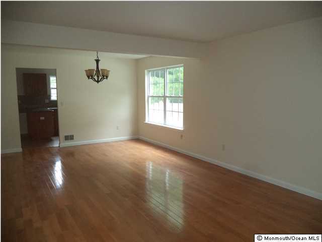6 Mapletree Road Toms River, NJ 08753 - Photo 8 of 17 Additional Photo