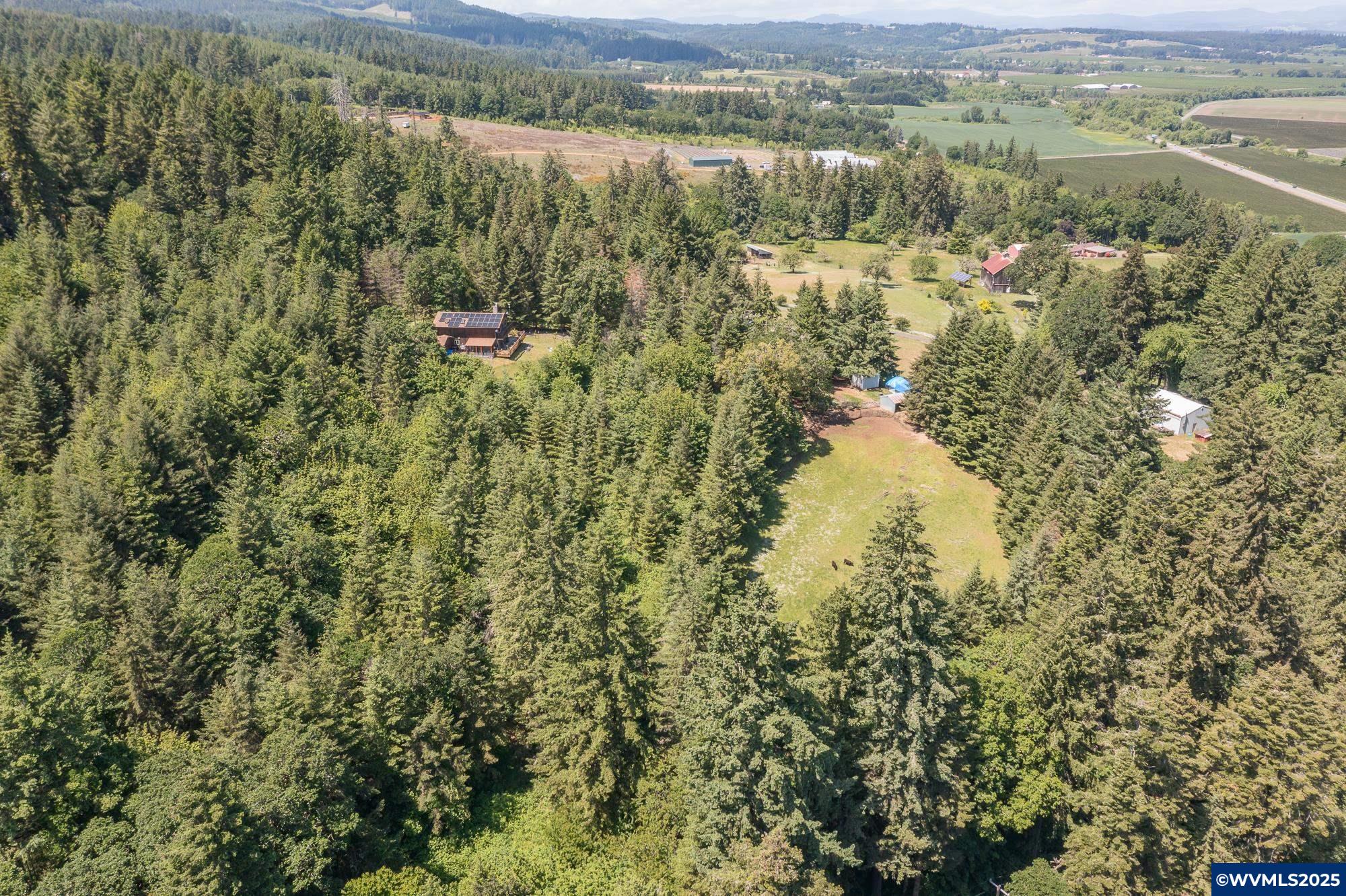 13986 Salt Creek Road Dallas, OR 97338 - Photo 14 of 50
