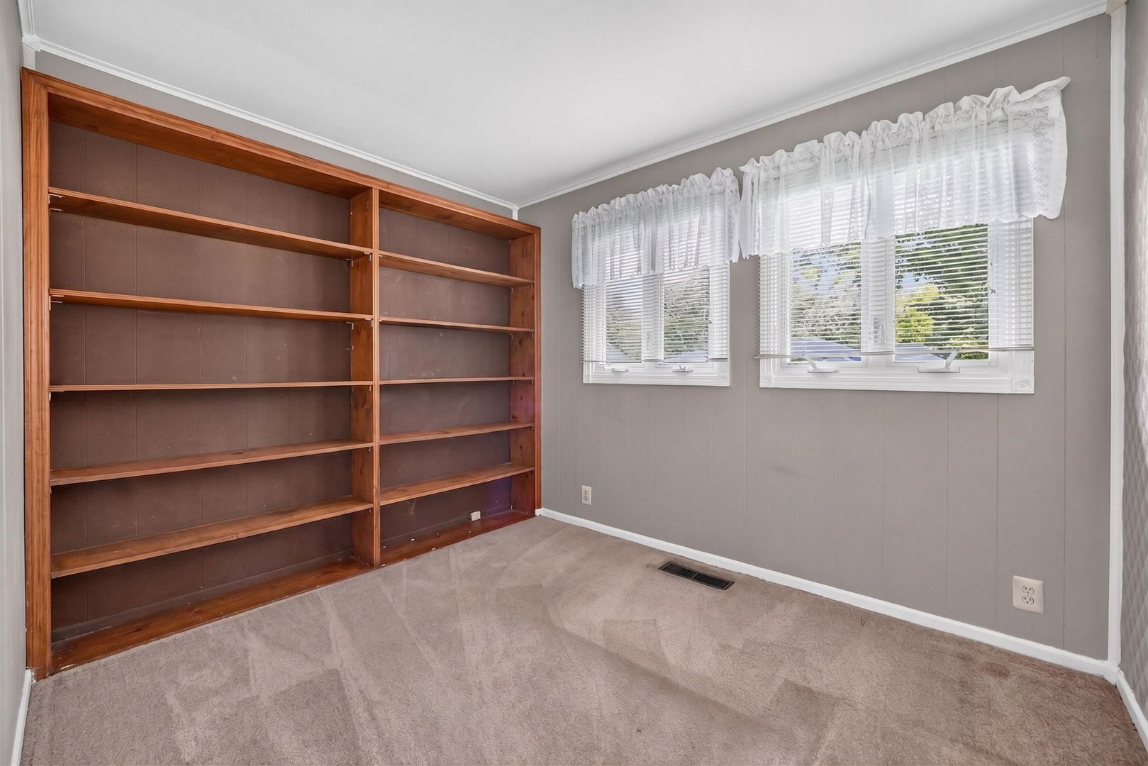 472 Douglas Road Batavia, IL 60510 - Photo 17 of 42