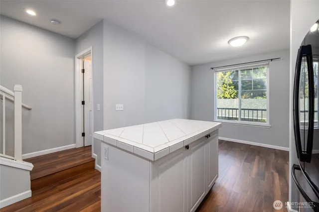 $569,500 | 16125 Juanita Woodinville Way Northeast, Unit 805, Bothell, WA 98011