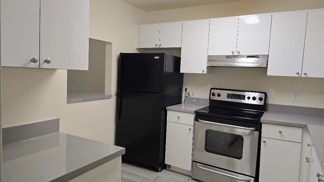 2810 Riverside Drive, Unit 202 Coral Springs, FL 33065 - Photo 5 of 20 Photo 5