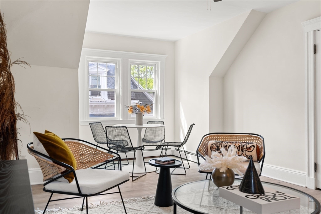 3 Regent Circle, Unit 3 Boston, MA 02130 - Photo 6 of 35