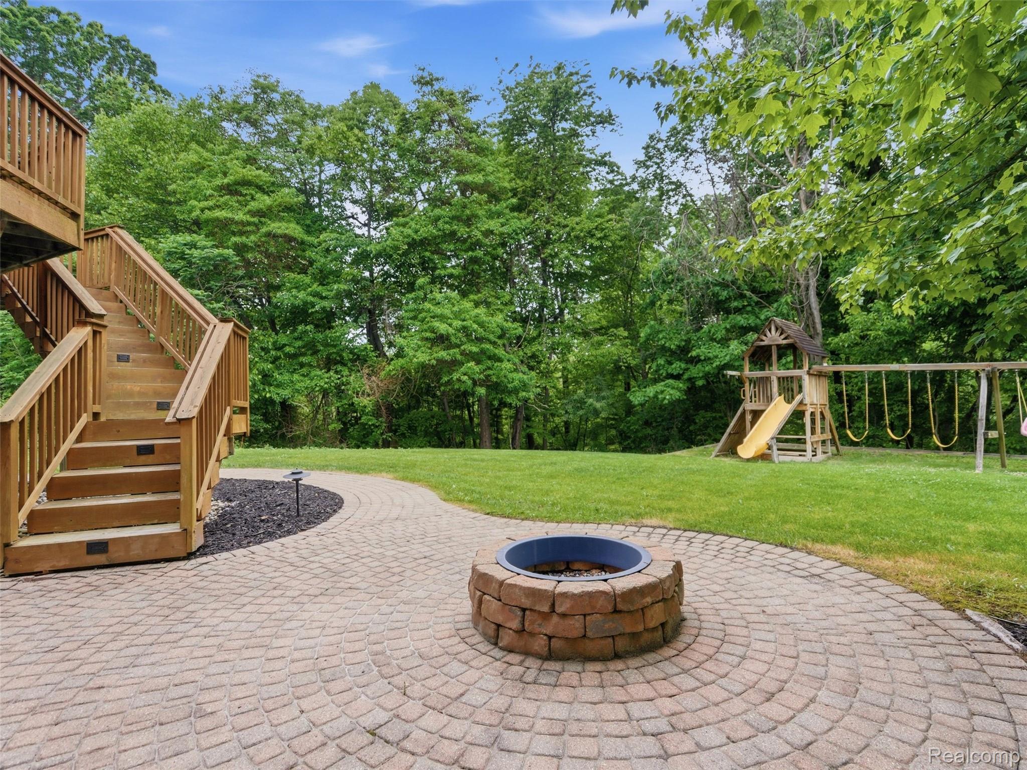 5454 Creekmonte Drive Rochester, MI 48306 - Photo 57 of 69 80-DSC07930.jpg