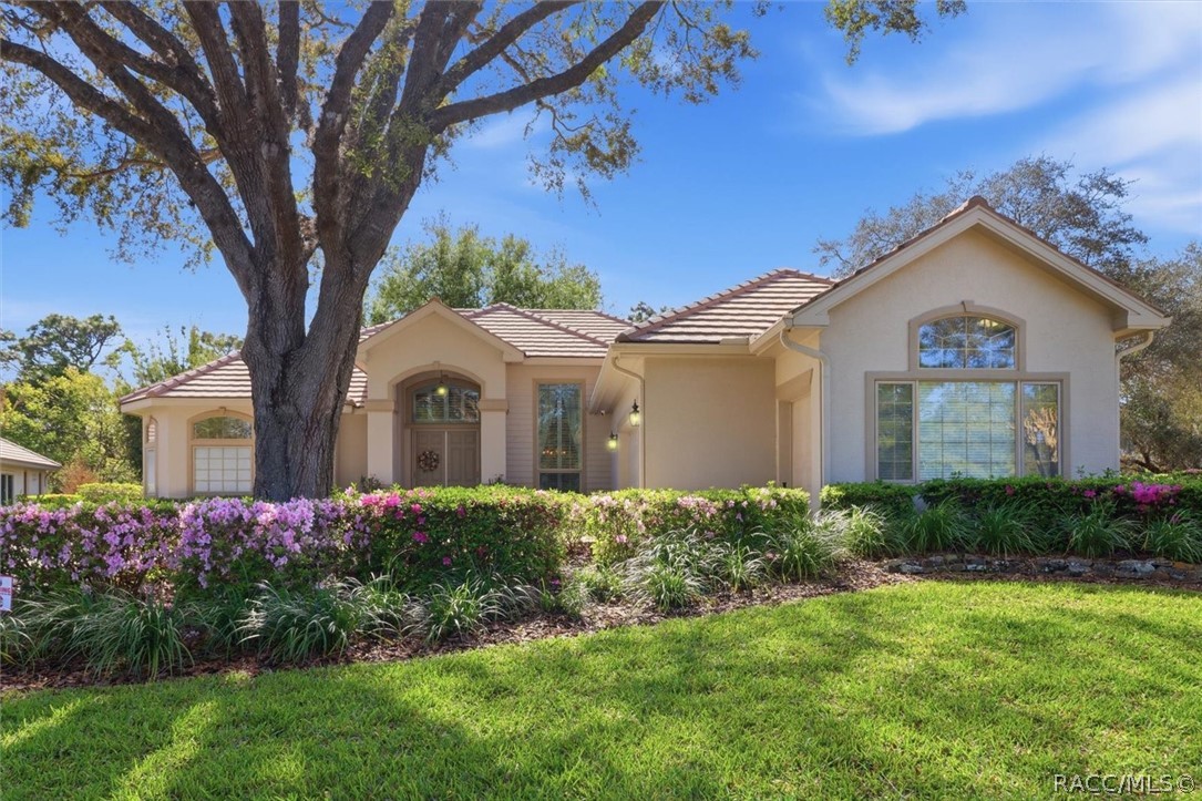 3156 North Caves Valley Path Lecanto, FL 34461 - Photo 3 of 38