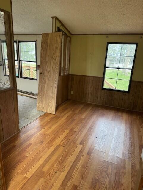 6201 North Lakeshore Road Palms, MI 48465 - Photo 4 of 7 thumbnail_IMG_1327