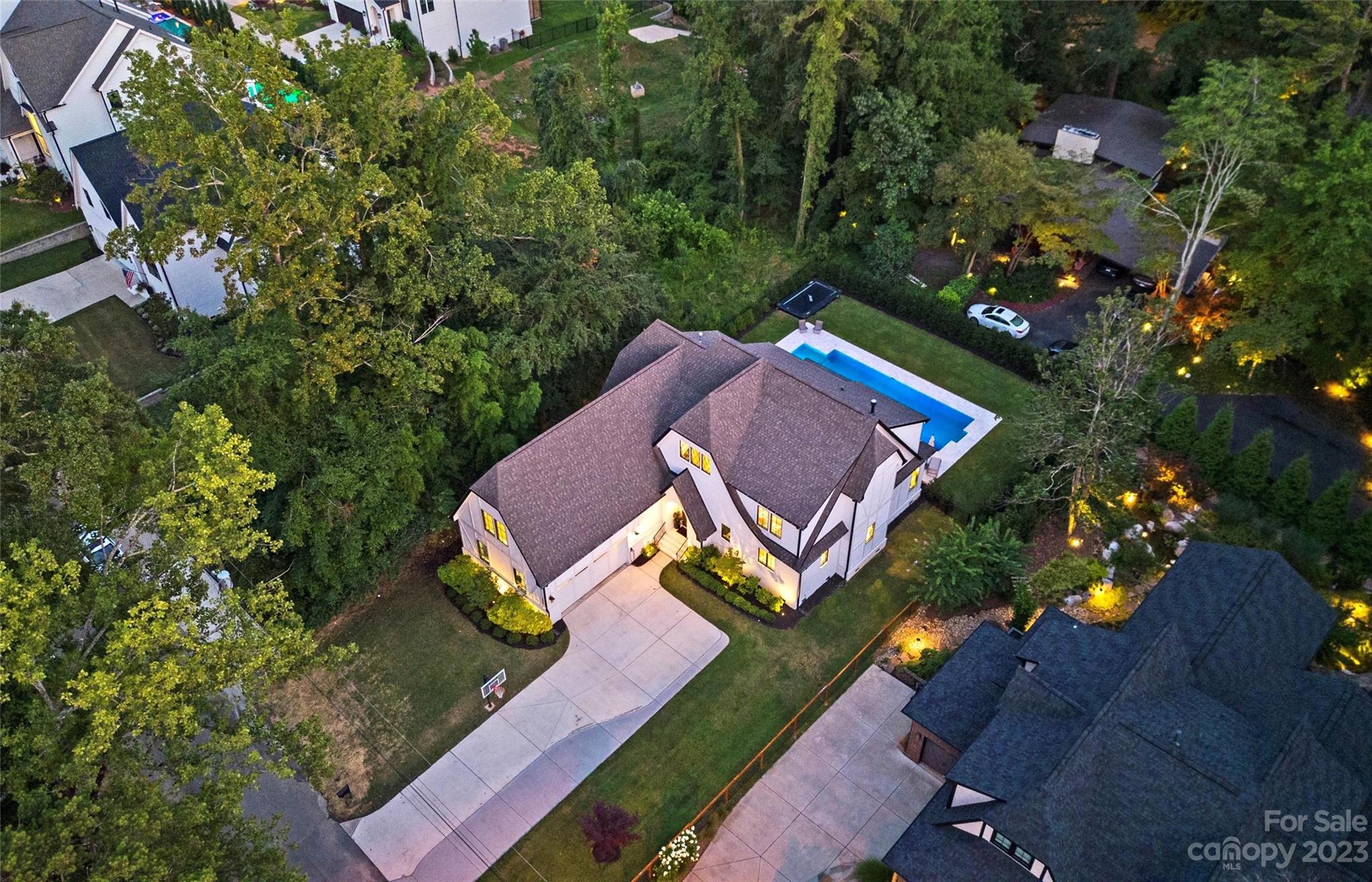 5608 Closeburn Road Charlotte, NC 28210 - Photo 11 of 48 Gallery Image 11
