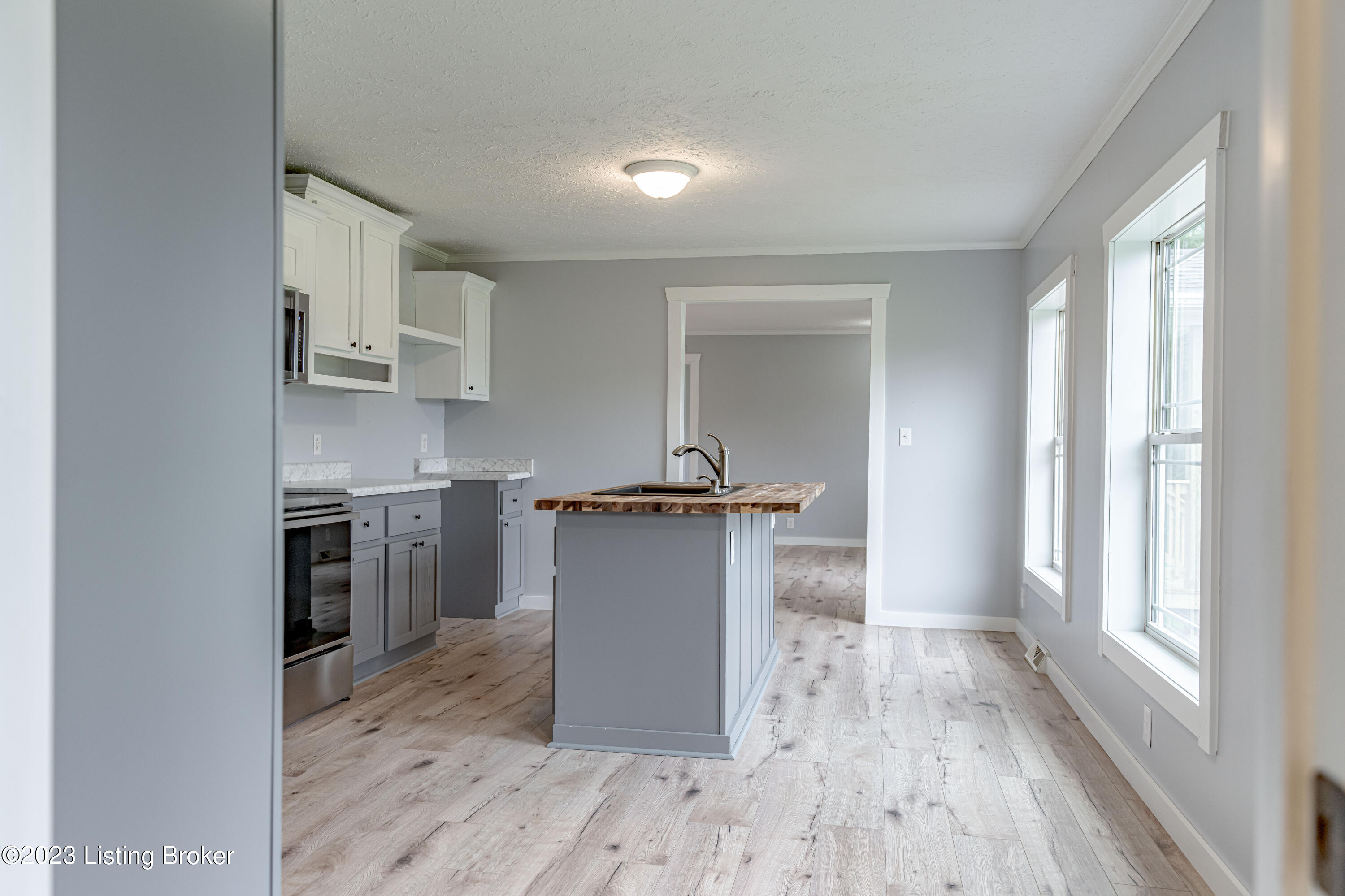 8118 Sulphur Road Sulphur, KY 40070 - Photo 20 of 51 DSC06055