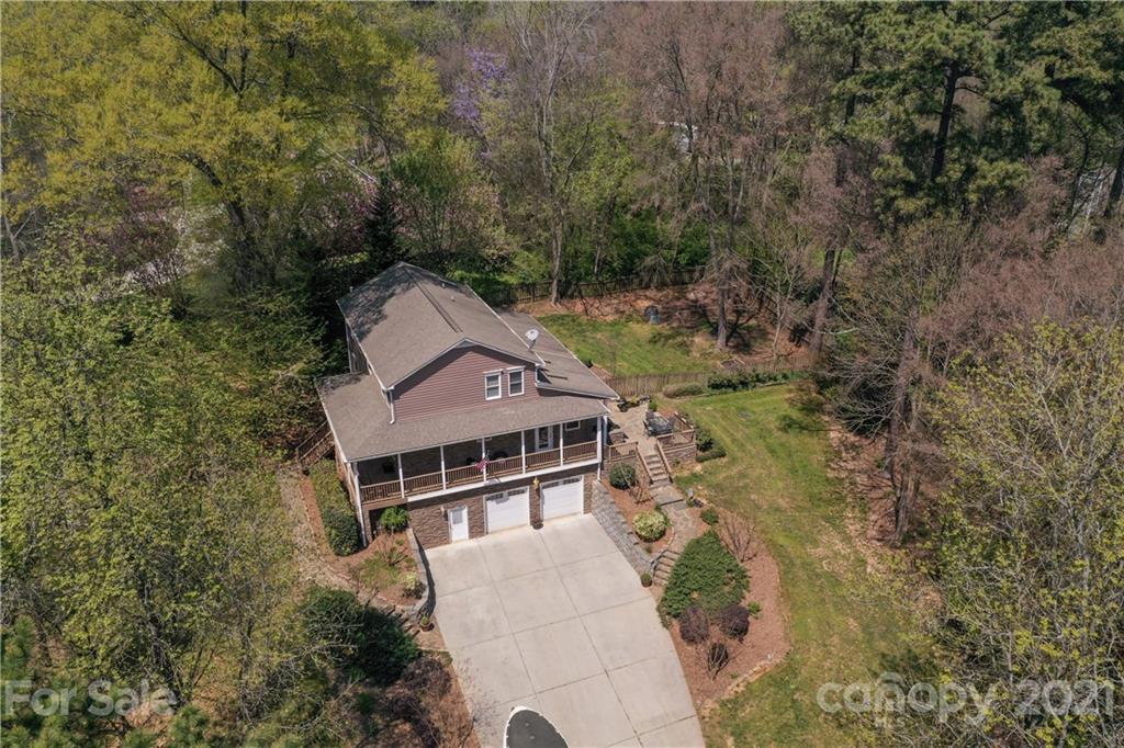 300 Robinson Road Mooresville, NC 28117 - Photo 3 of 47 Gallery Image 3