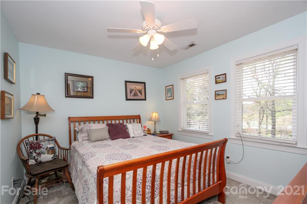 300 Robinson Road Mooresville, NC 28117 - Photo 32 of 47 Gallery Image 32