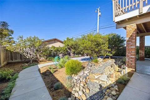 $1,035,000 | 1701 8th Street, Los Osos, CA 93402