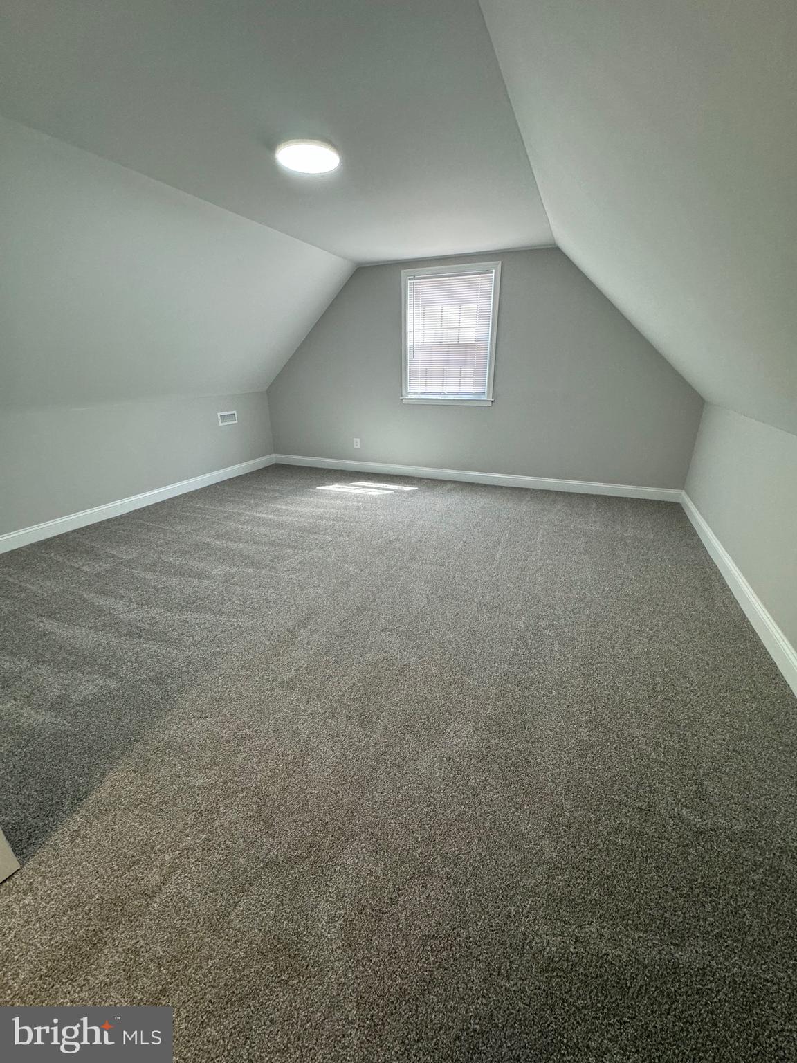 40 Tinsel Road Levittown, PA 19056 - Photo 20 of 25