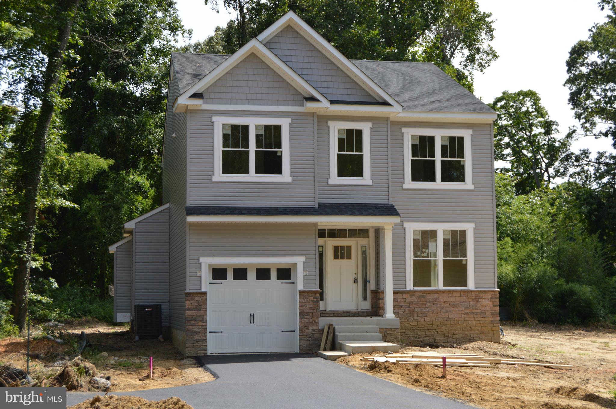579 Whitney Road Severna Park, MD 21146 - Photo 3 of 26 Similar home Part stone, Cov. Entry.