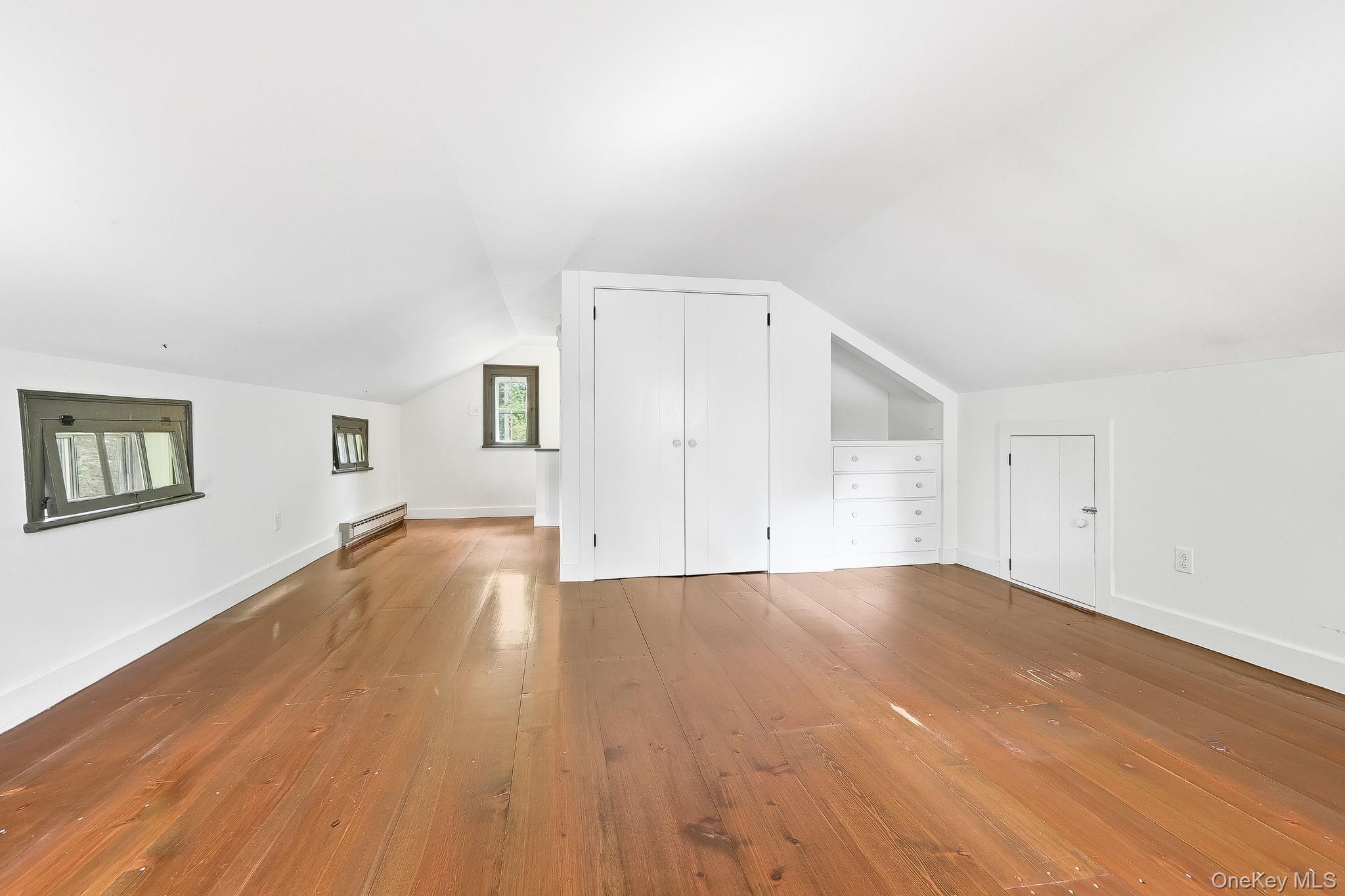 91 Slate Quarry Road Rhinebeck, NY 12572 - Photo 17 of 35