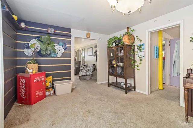 $299,900 | 428 West Montana Avenue, Homedale, ID 83628