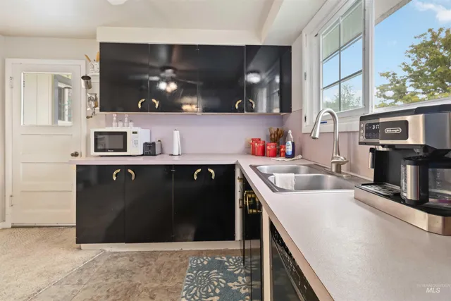 $299,900 | 428 West Montana Avenue, Homedale, ID 83628