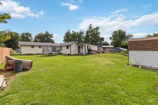 $299,900 | 428 West Montana Avenue, Homedale, ID 83628